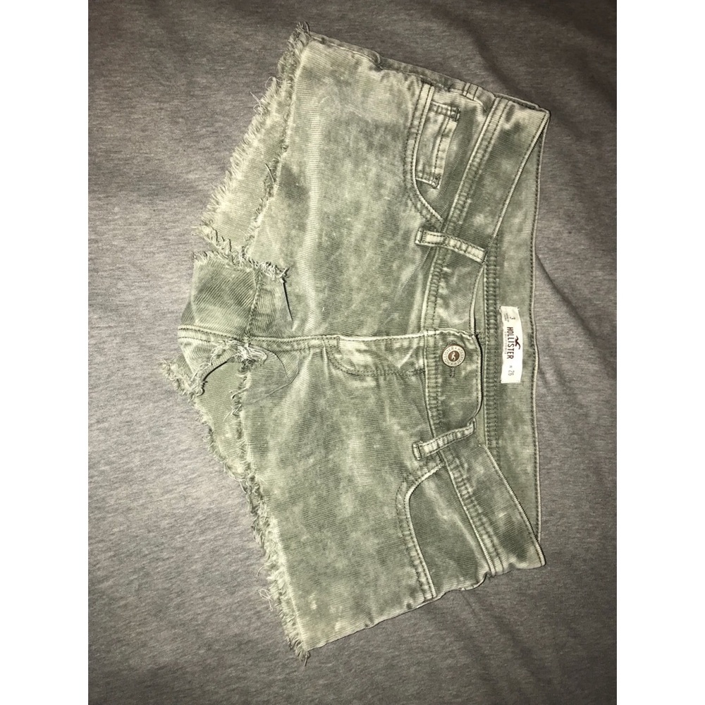 Olive green corduroy hollister short shorts